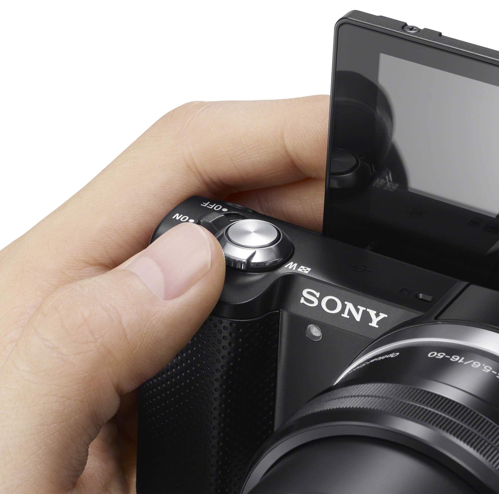 Sony a5000 Front Hand
