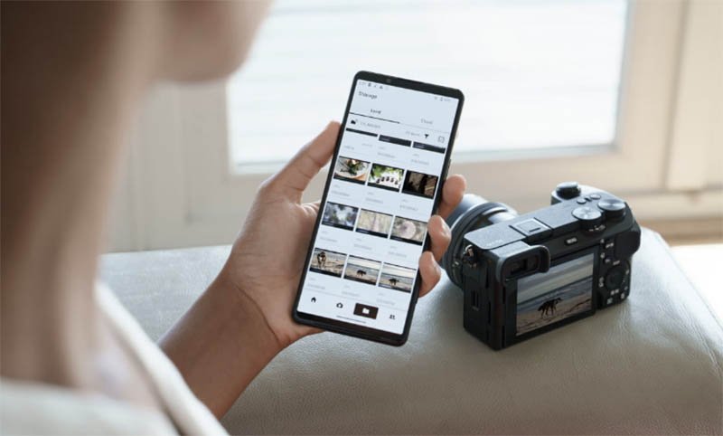 Sony A6700 Smartphone Control & Sharing