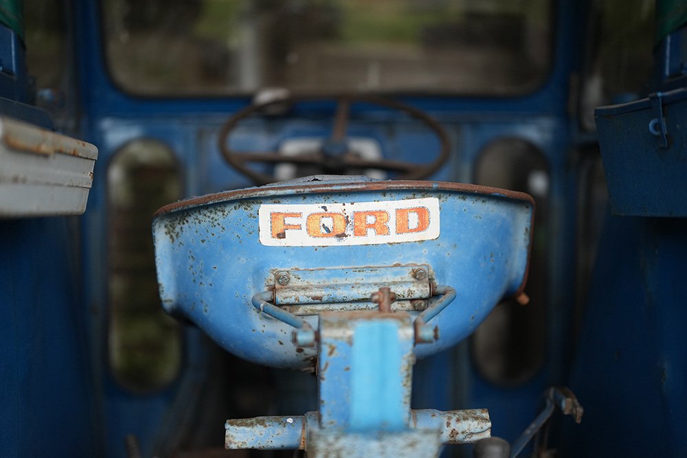 Ford tractor shot with the Sony A1 + Sigma 50mm F1.2 DG DN Lens
