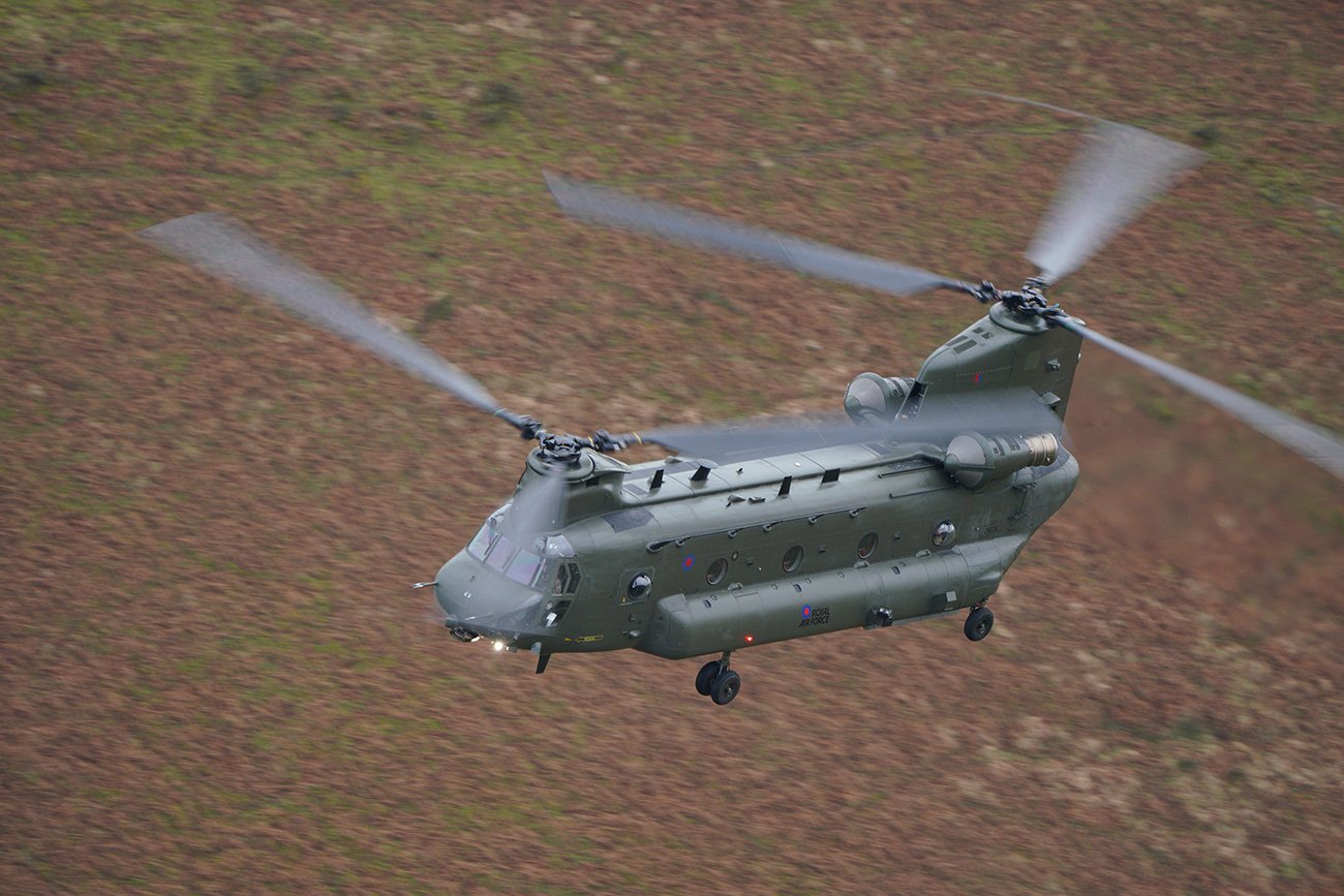 Chinook shot with the Sony SEL100400GM lens